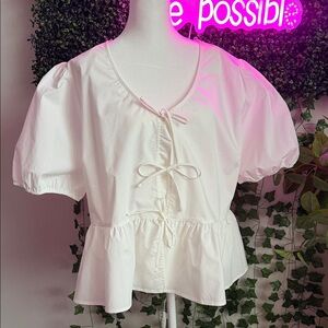 Timing White Puff Sleeve Blouse